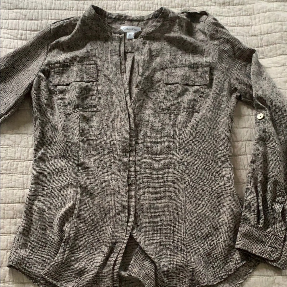 Button up Calvin Klein small
